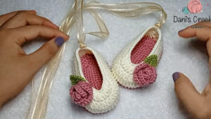 hermosos zapatitos para bebé a crochet