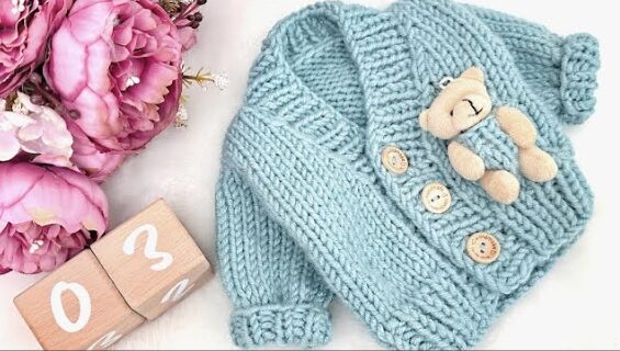 abrigo-para-bebe-tejido-a-dos-agujas-tejido-a-crochet